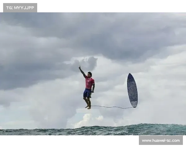 巴西冲浪选手在冲浪世锦赛中创造单波最高分刷新历史纪录